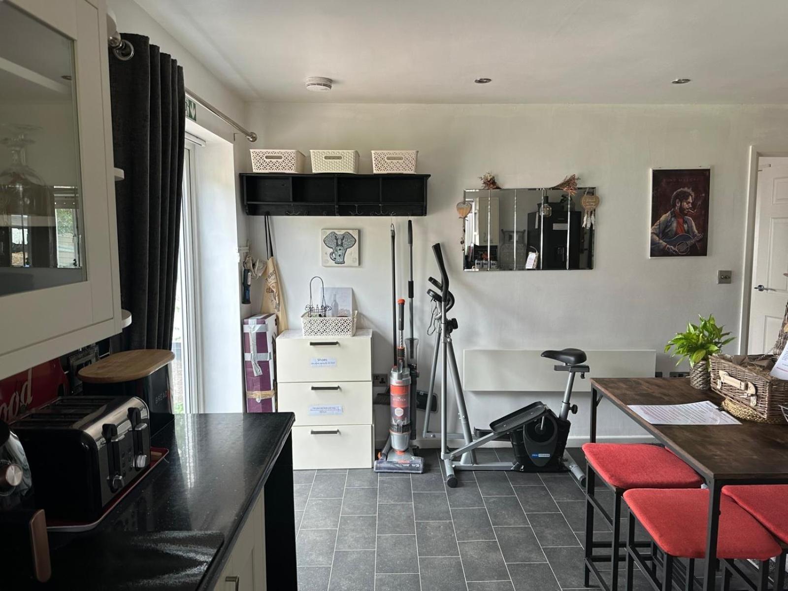 Shropshire Guestroom Seisdon Екстер'єр фото