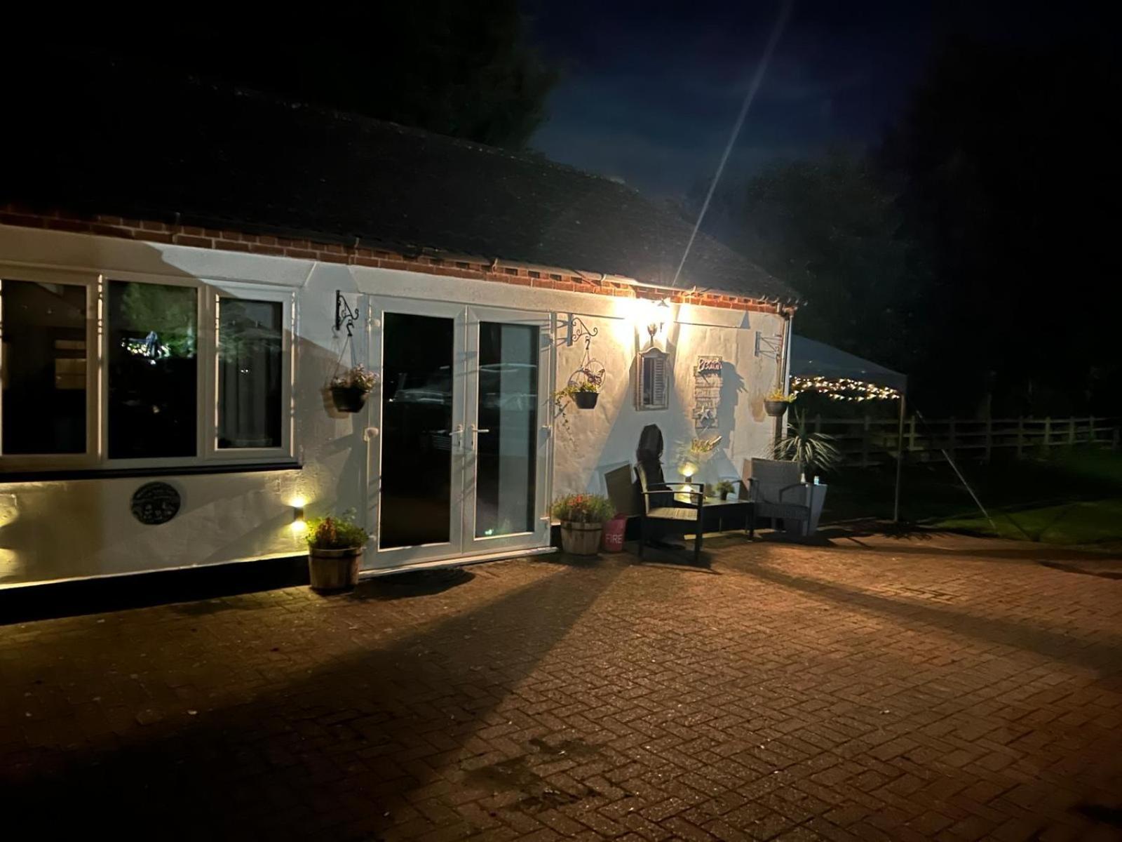 Shropshire Guestroom Seisdon Екстер'єр фото
