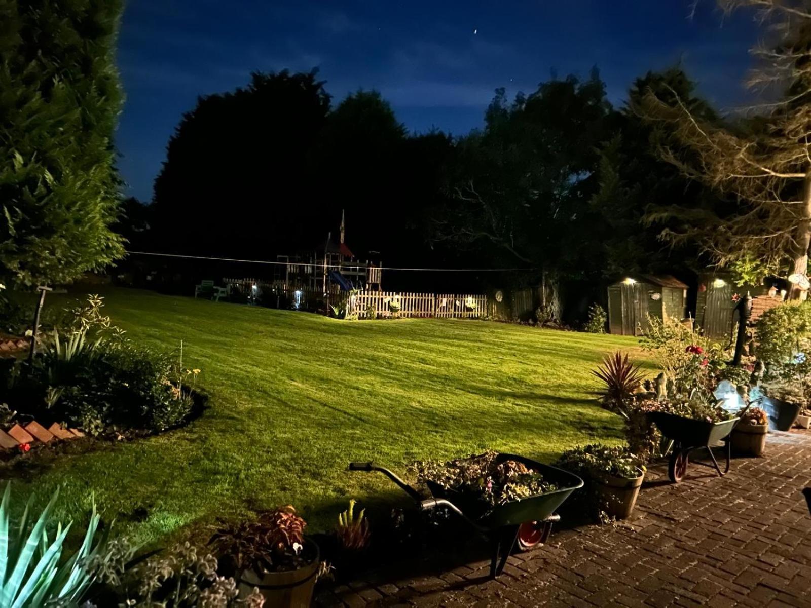 Shropshire Guestroom Seisdon Екстер'єр фото