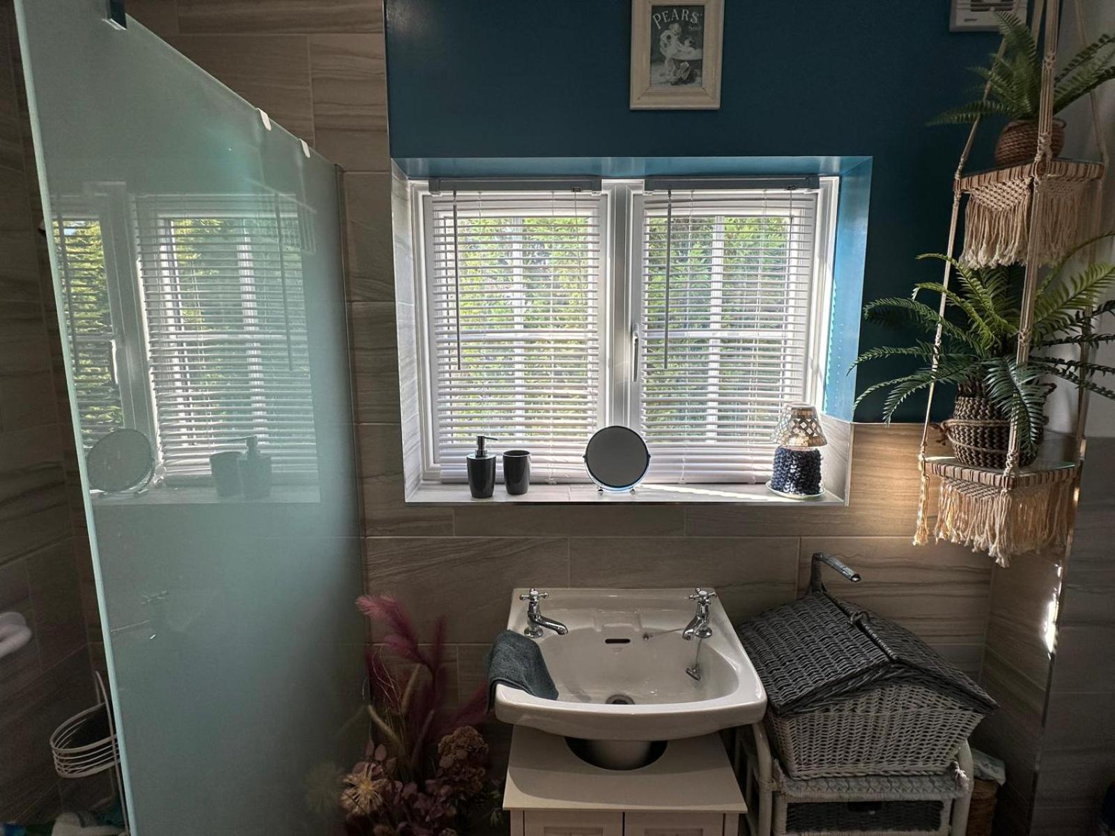 Shropshire Guestroom Seisdon Екстер'єр фото
